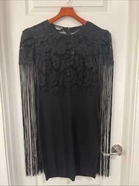 VENUS Black Lace Fringe Short-Sleeve Mini Dress